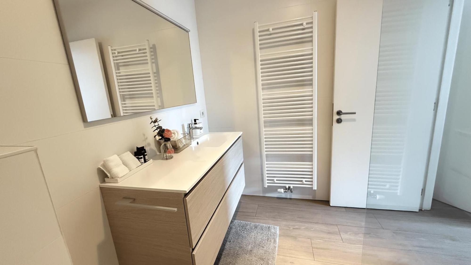 Oneluxstay Near Diamond District Antwerpen Exterior foto